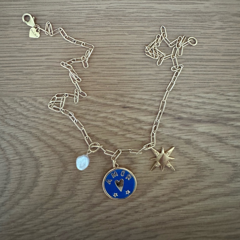 Hart Charm Necklace